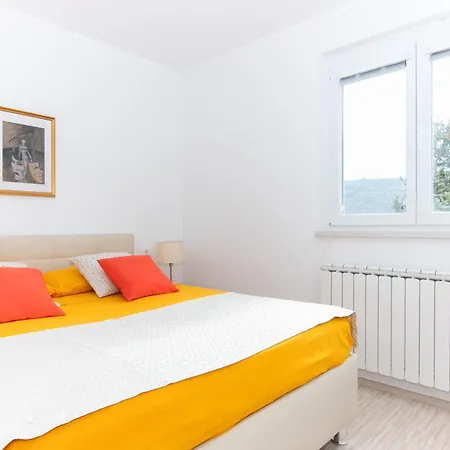 Nonna Laura Apartament *