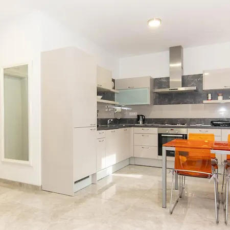 Nonna Laura * Portorož