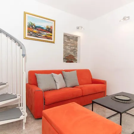 Nonna Laura Apartament *